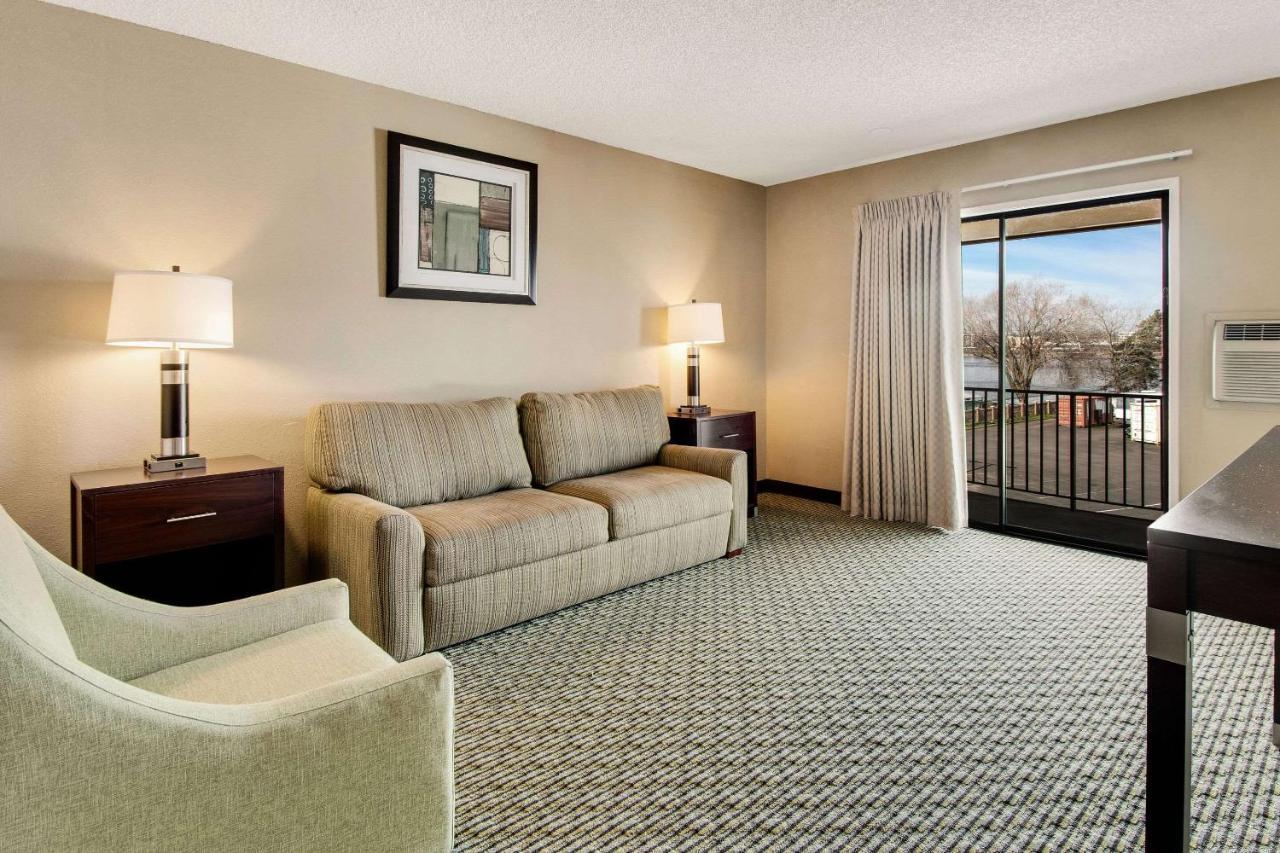 Rodeway Inn & Suites Portland - Jantzen Beach Exterior foto