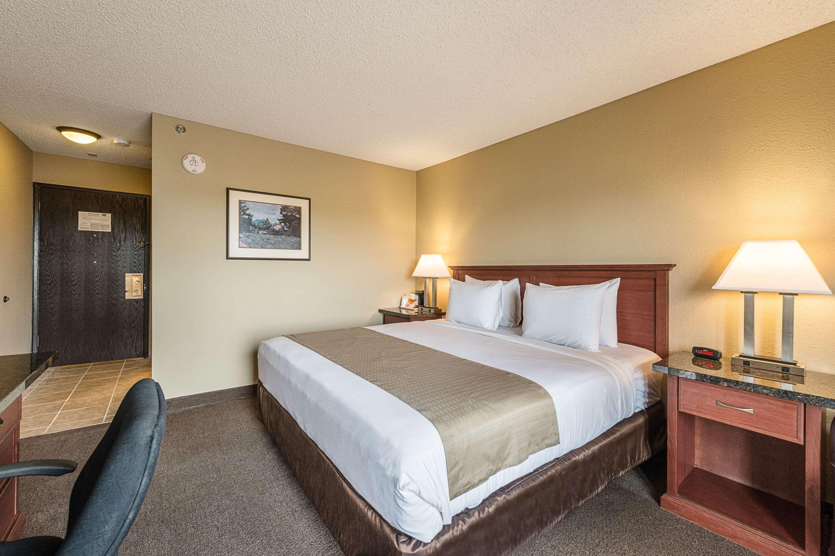 Rodeway Inn & Suites Portland - Jantzen Beach Exterior foto